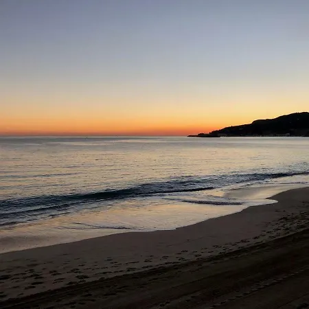 Mar With Parking Sesimbra
